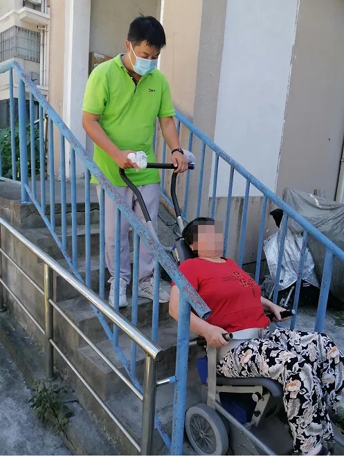 下载 (10) 下载 (10)